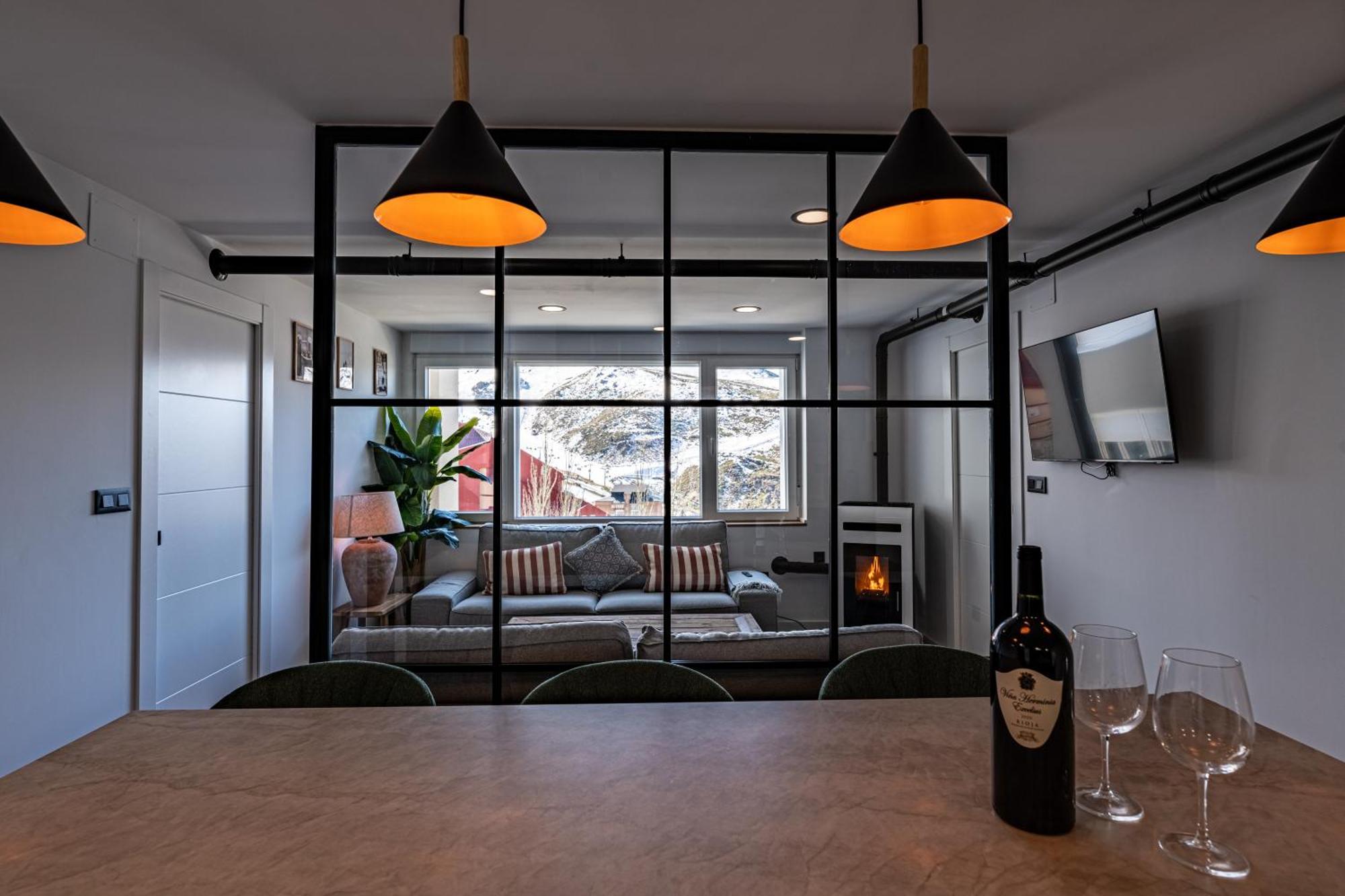 Luxury Refurnished Apartment With Private Parking Close To Ski Slopes Sierra Nevada Extérieur photo