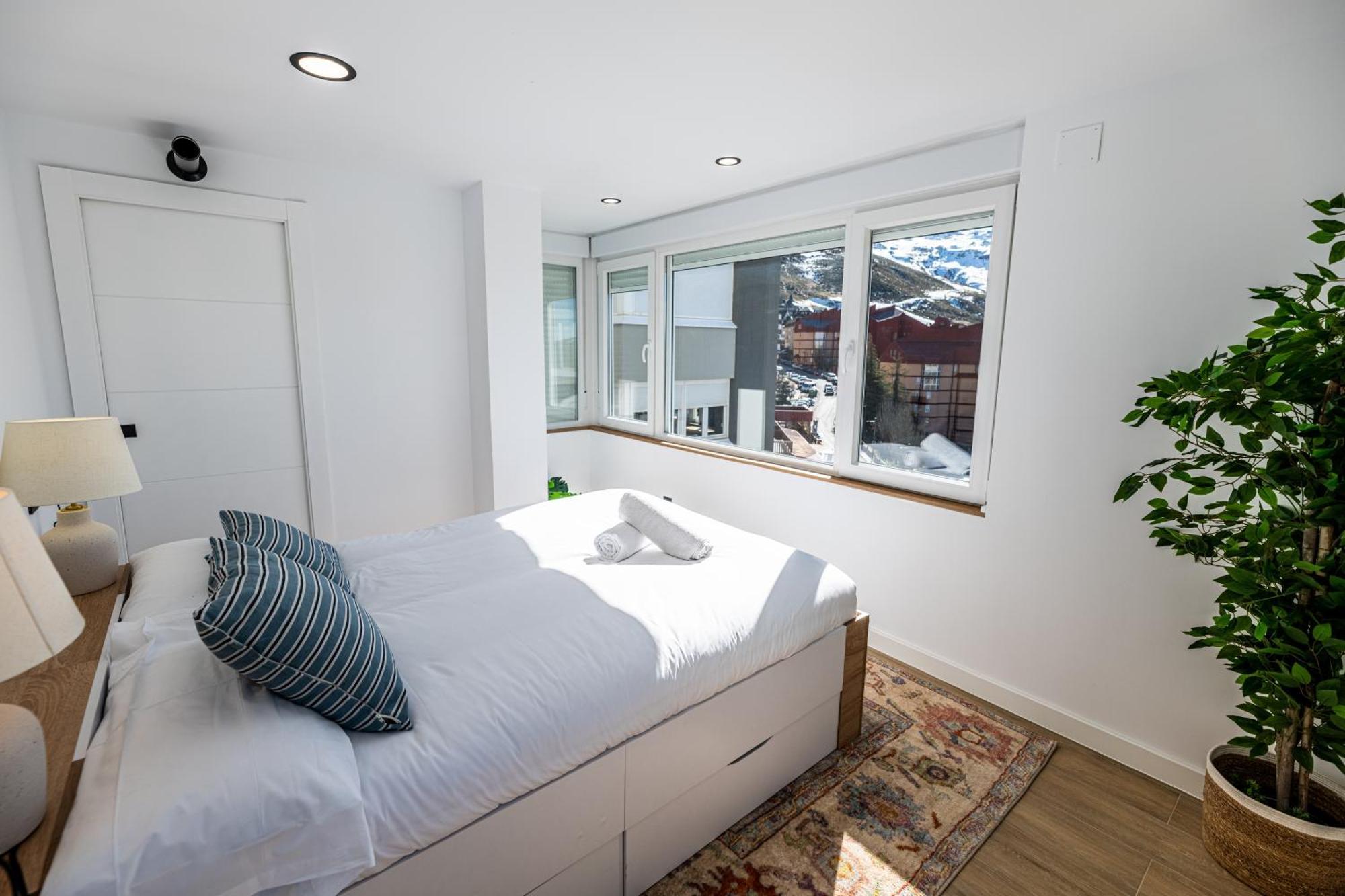 Luxury Refurnished Apartment With Private Parking Close To Ski Slopes Sierra Nevada Extérieur photo