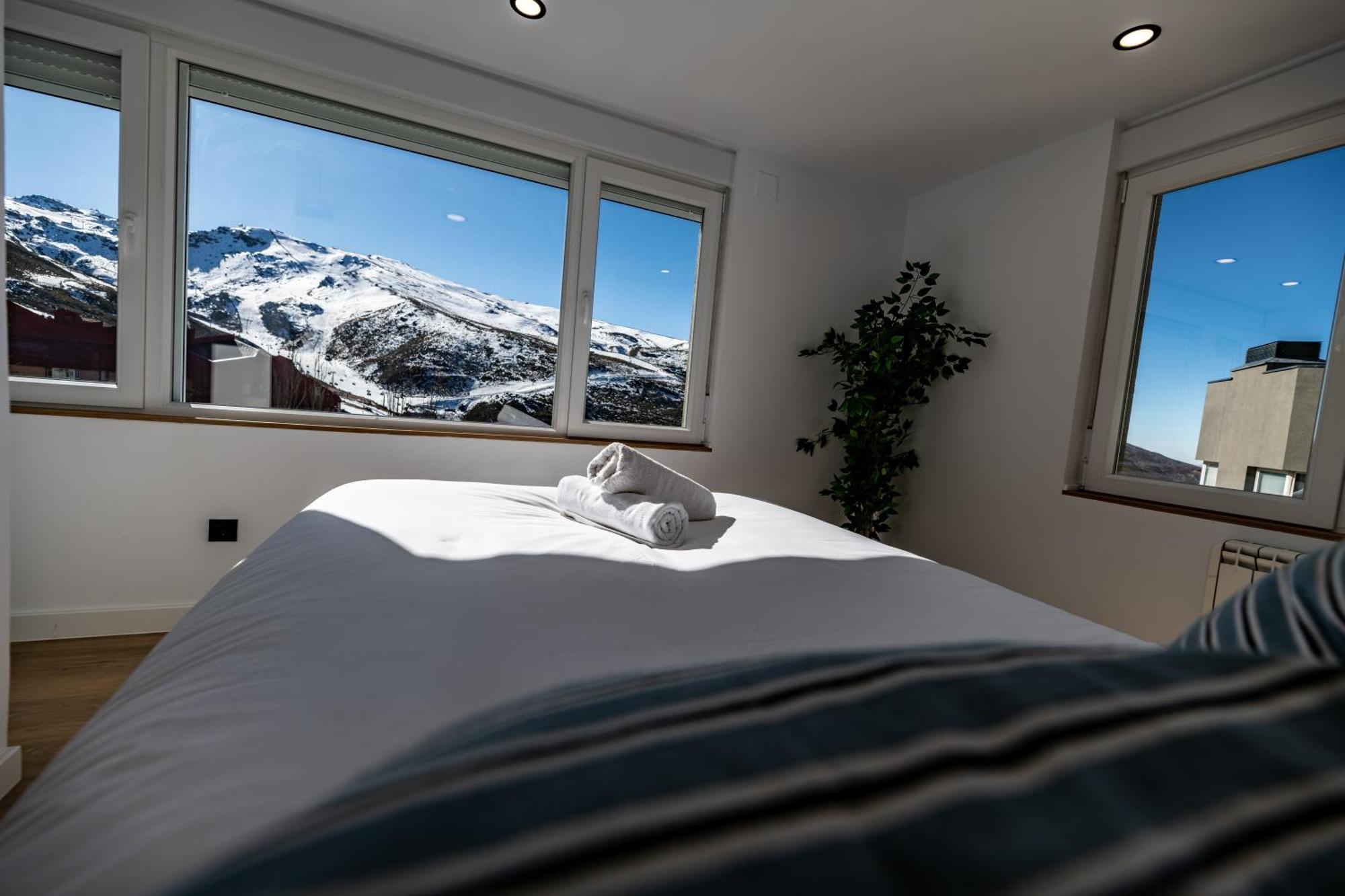 Luxury Refurnished Apartment With Private Parking Close To Ski Slopes Sierra Nevada Extérieur photo