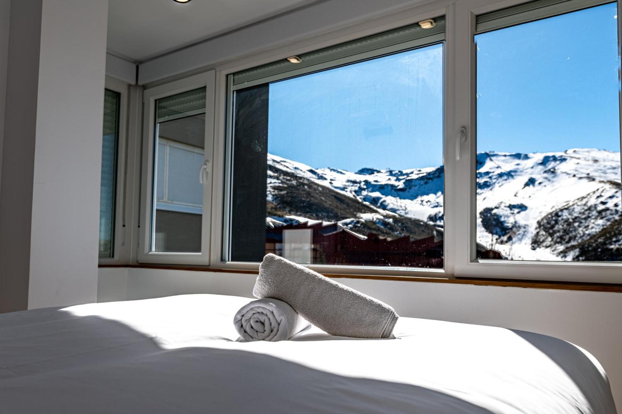 Luxury Refurnished Apartment With Private Parking Close To Ski Slopes Sierra Nevada Extérieur photo